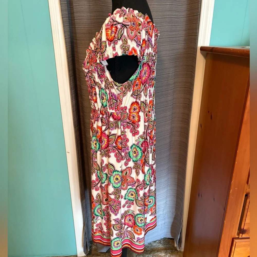 Summer Dress - Picture 6 of 7